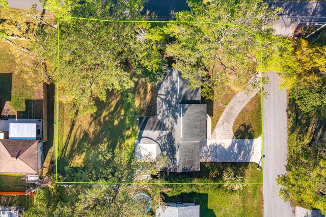 1061 WHITEWAY DRIVE, Brooksville, FL 34601