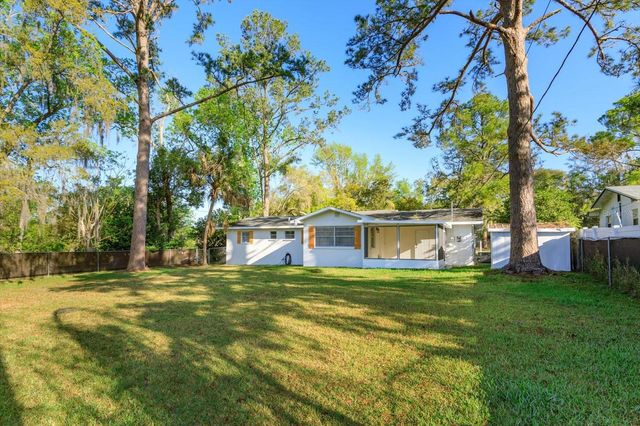 1061 WHITEWAY DRIVE, Brooksville, FL 34601