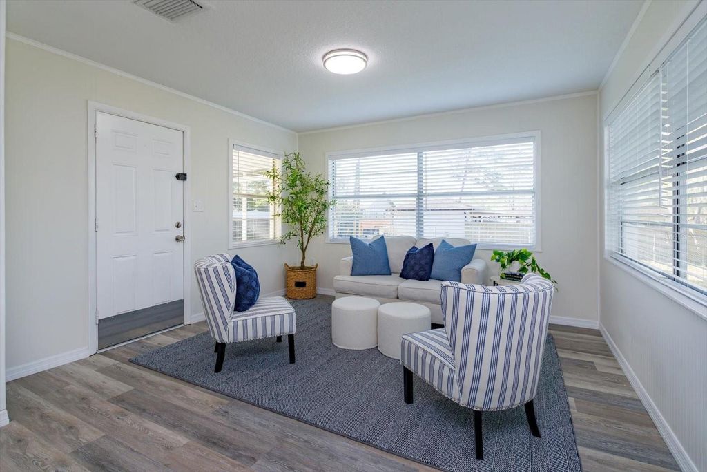 Image 12 of property listing at 1061 WHITEWAY DRIVE, Brooksville, FL 34601