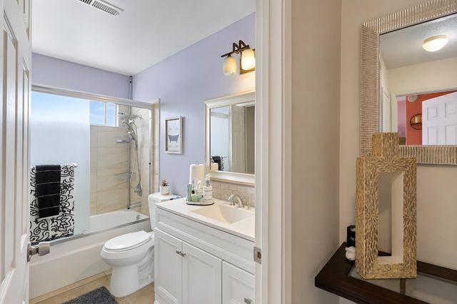 1670 W North Bear Creek Dr, Merced, CA 95348