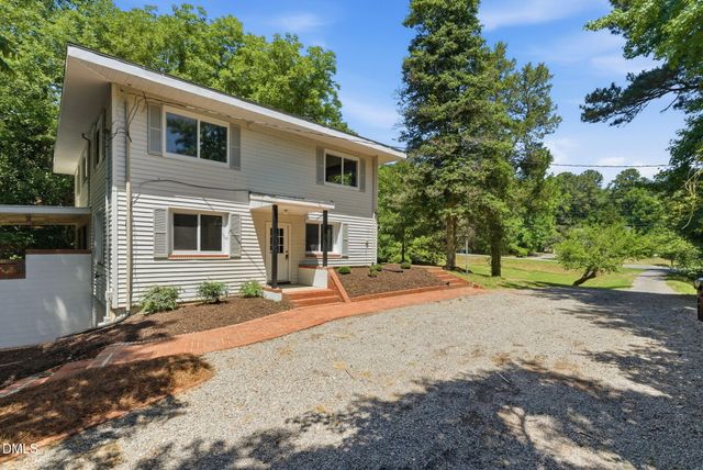 1615 Carbonton Road, Sanford, NC 27330