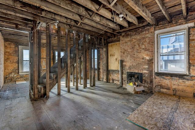 414 Central Avenue, Cincinnati, OH 45202