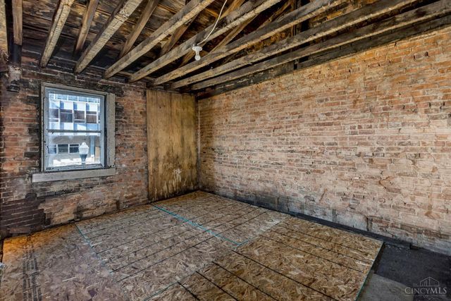 414 Central Avenue, Cincinnati, OH 45202