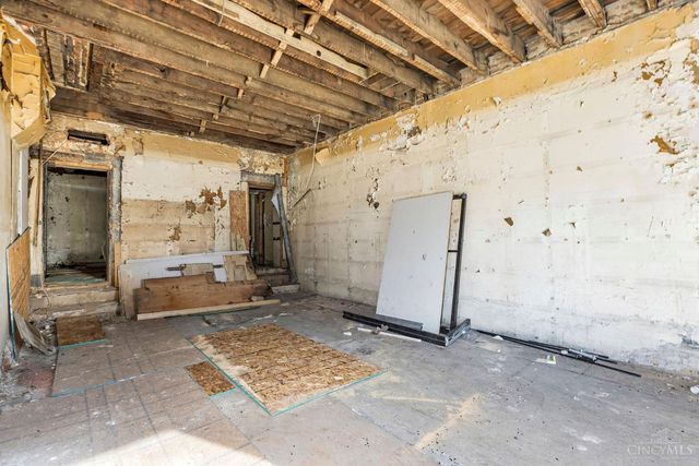 414 Central Avenue, Cincinnati, OH 45202