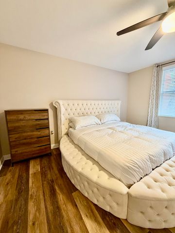 1033 NE 17th Way 2003, Fort Lauderdale, FL 33304