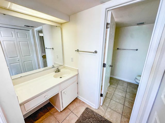 2209 S Ocean Blvd. S PH4, North Myrtle Beach, SC 29582