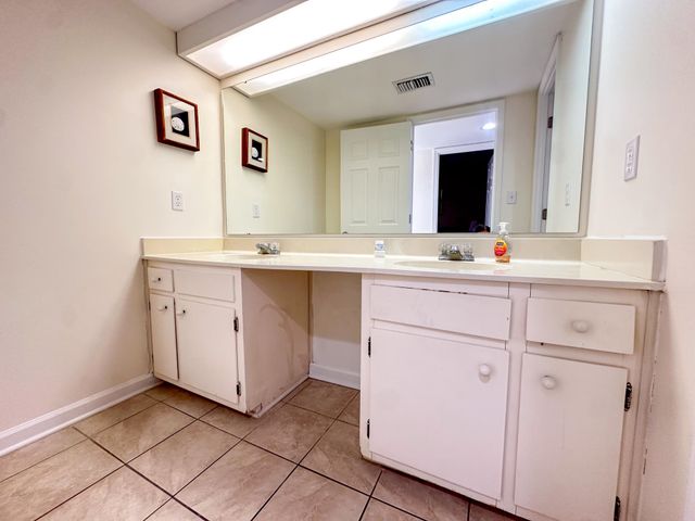 2209 S Ocean Blvd. S PH4, North Myrtle Beach, SC 29582