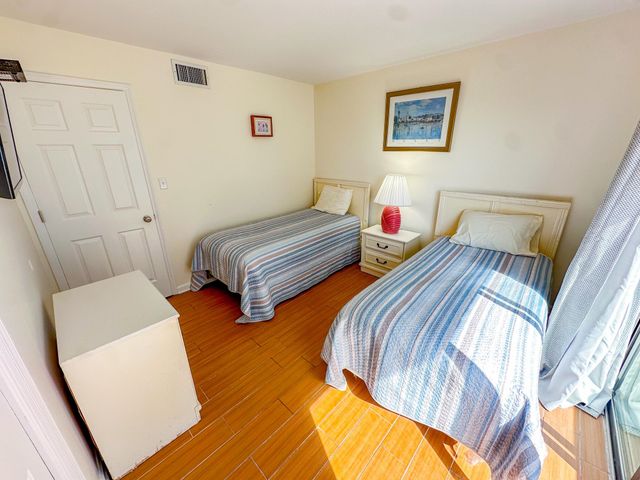 2209 S Ocean Blvd. S PH4, North Myrtle Beach, SC 29582