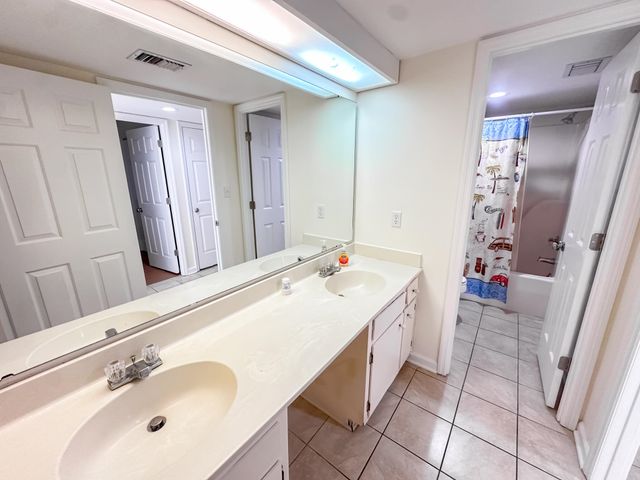 2209 S Ocean Blvd. S PH4, North Myrtle Beach, SC 29582