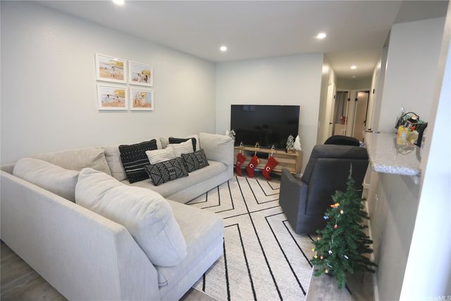 95-1009 Kaapeha Street 28, Mililani, HI 96789