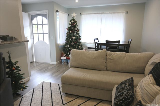 95-1009 Kaapeha Street 28, Mililani, HI 96789