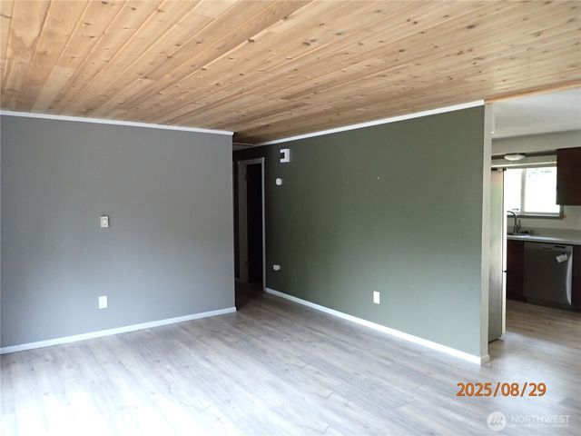6814 River Road, Aberdeen, WA 98520