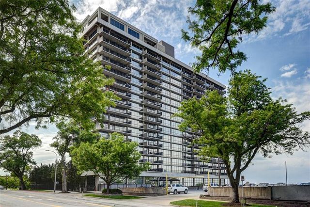 600 E Admiral Boulevard 305, Kansas City, MO 64106