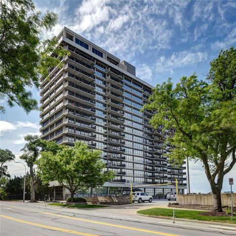 600 E Admiral Boulevard 305, Kansas City, MO 64106