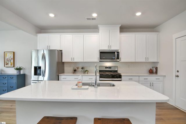 105 Boren Way, Greenville, SC 29607