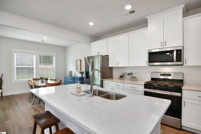 105 Boren Way, Greenville, SC 29607