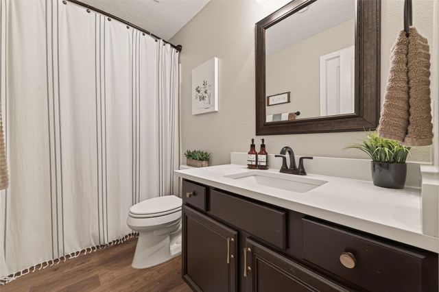 7730 Kempsey Lane, Houston, TX 77040