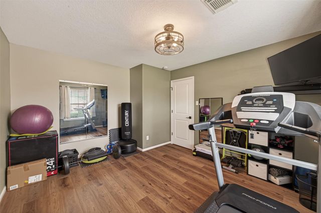 7730 Kempsey Lane, Houston, TX 77040