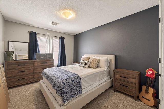 7730 Kempsey Lane, Houston, TX 77040