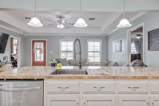 1020 Calais Loop, Breaux Bridge, LA 70517