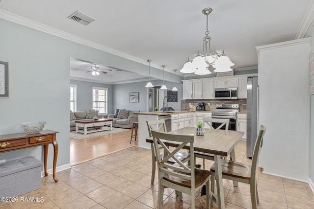 1020 Calais Loop, Breaux Bridge, LA 70517