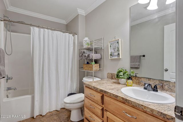 1020 Calais Loop, Breaux Bridge, LA 70517