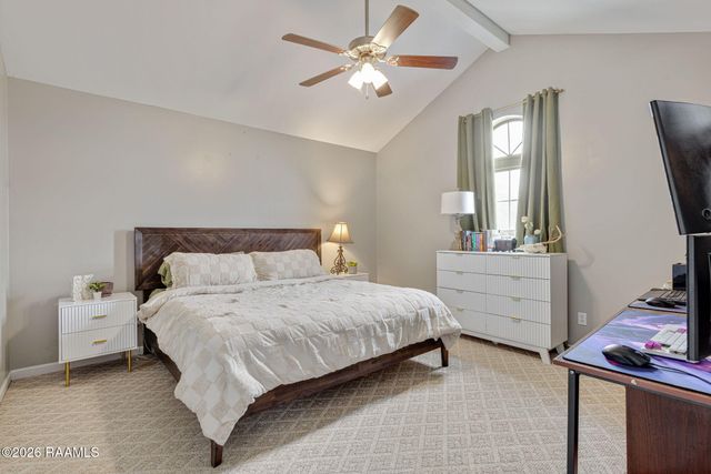 1020 Calais Loop, Breaux Bridge, LA 70517