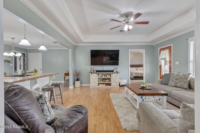 1020 Calais Loop, Breaux Bridge, LA 70517