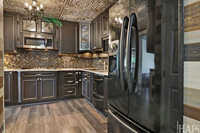 902 Huntington Drive 902, Elk Grove Village, IL 60007