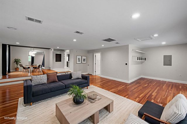 6522 Mark Drive, Burleson, TX 76028