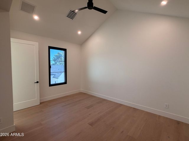 4030 N 49TH Street, Phoenix, AZ 85018
