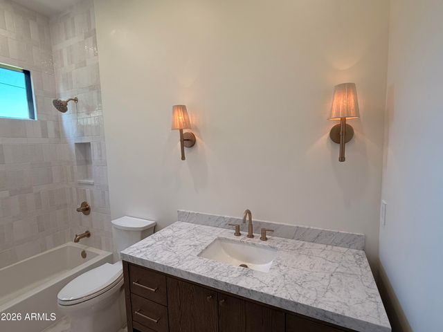 4030 N 49TH Street, Phoenix, AZ 85018