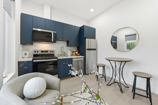 314 Poplar Avenue, Redwood City, CA 94061