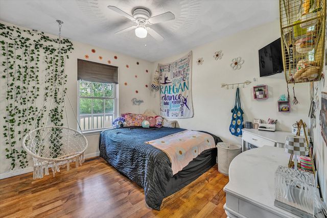 2210 Isle Of Pines DR, Moneta, VA 24121
