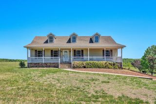 2210 Isle Of Pines DR, Moneta, VA 24121