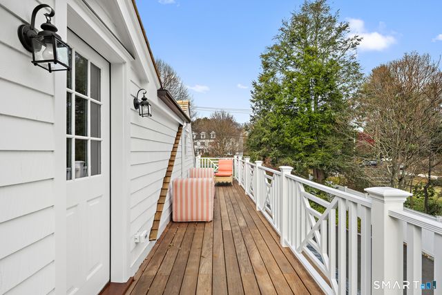 32 West Road, New Canaan, CT 06840