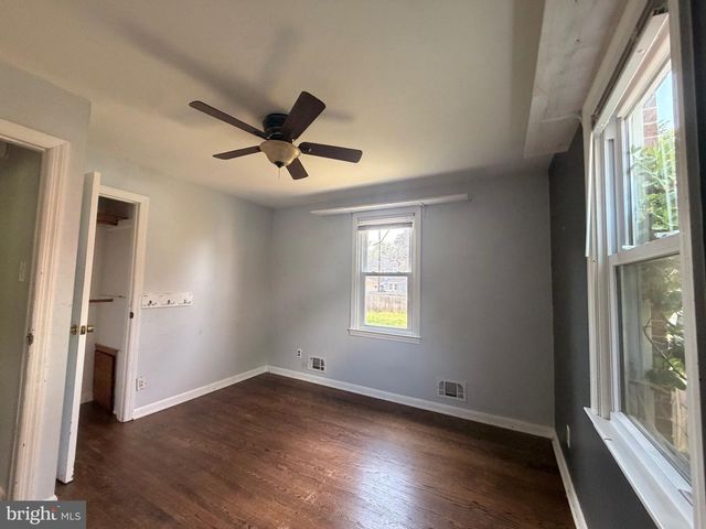 110 W 11TH AVE, Brooklyn, MD 21225