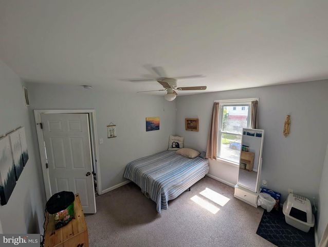 33 CENTRE AVE, West Norriton, PA 19403