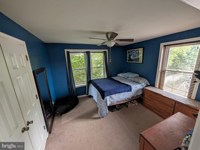 33 CENTRE AVE, West Norriton, PA 19403
