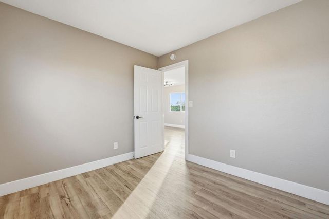 204 12 S Pardee, San Diego, CA 92113