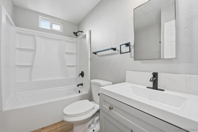 204 12 S Pardee, San Diego, CA 92113