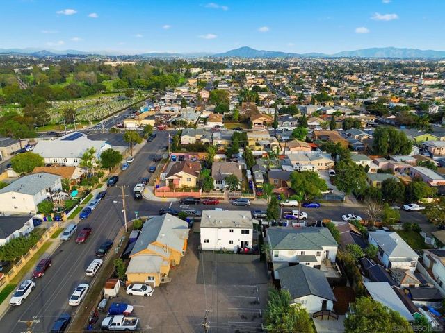 204 12 S Pardee, San Diego, CA 92113