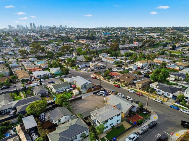 204 12 S Pardee, San Diego, CA 92113