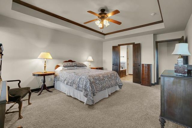 2109 Pinnacle Drive, Weatherford, OK 73096