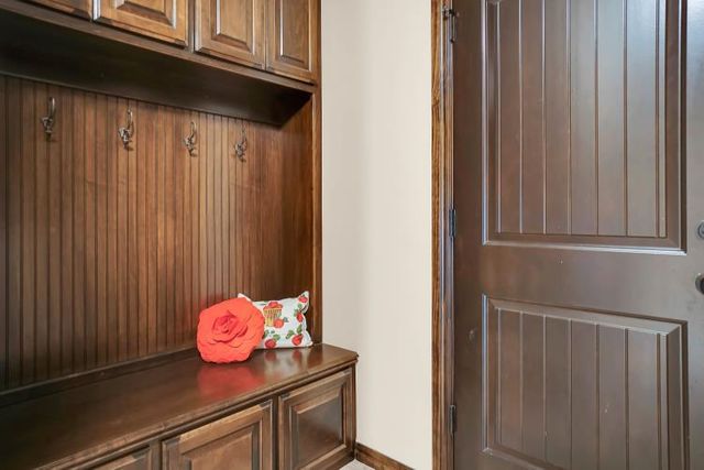 2109 Pinnacle Drive, Weatherford, OK 73096