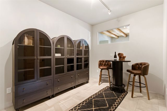 32 Calle Lemita, Santa Fe, NM 87507