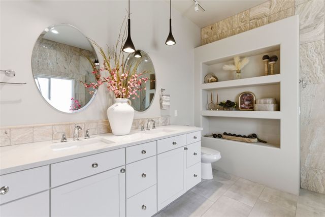 32 Calle Lemita, Santa Fe, NM 87507