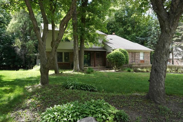 34711 Valley Forge Drive, Farmington, MI 48331