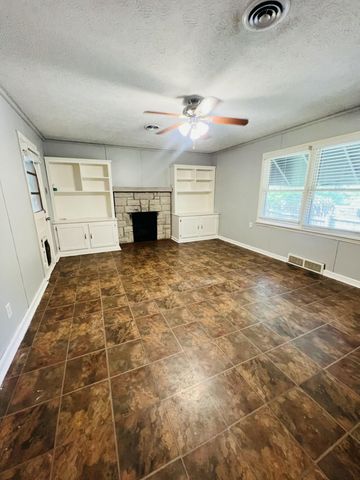 2333 Southview Drive, Lexington, KY 40503