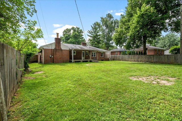2333 Southview Drive, Lexington, KY 40503